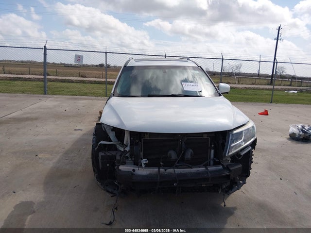 5N1AR2MN4GC602948 Nissan Pathfinder Platinum