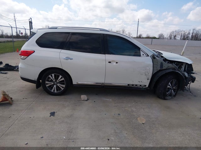 5N1AR2MN4GC602948 Nissan Pathfinder Platinum