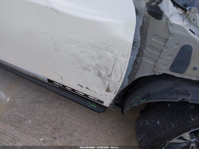 5N1AR2MN4GC602948 Nissan Pathfinder Platinum
