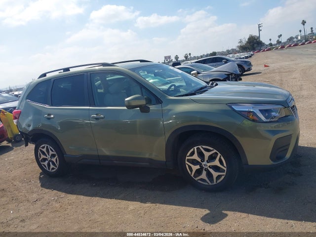 Subaru Forester Premium 2021 JF2SKAJC4MH479310 Image 13
