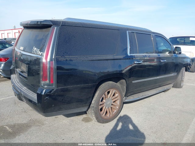 2018 CADILLAC ESCALADE ESV 1GYS3GKJ7JR238689 Photo 3