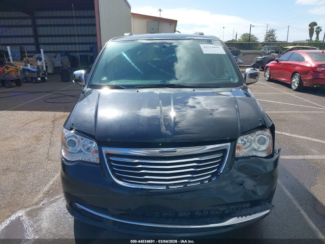 2016 Chrysler Town & Country Limited Platinum მანქანა იყიდება აუქციონზე, vin: 2C4RC1GG9GR132911, აუქციონის ნომერი: 44534691