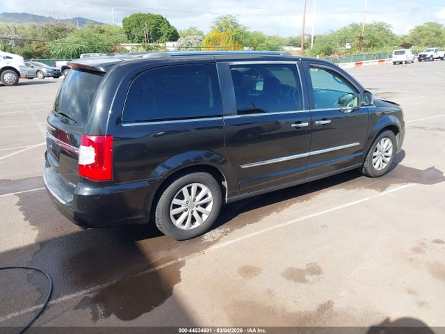 2016 Chrysler Town & Country Limited Platinum მანქანა იყიდება აუქციონზე, vin: 2C4RC1GG9GR132911, აუქციონის ნომერი: 44534691