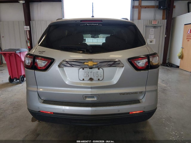 Chevrolet Traverse 1lt 2015 1GNKRGKD5FJ369079 Image 16