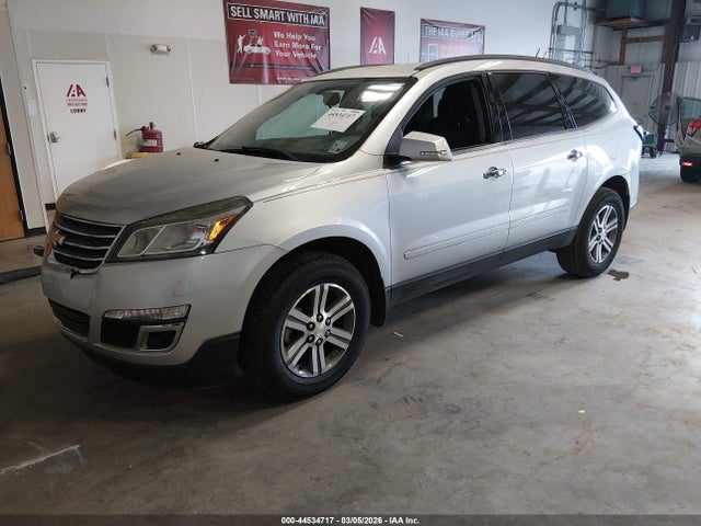 Chevrolet Traverse 1lt 2015 1GNKRGKD5FJ369079 Image 2