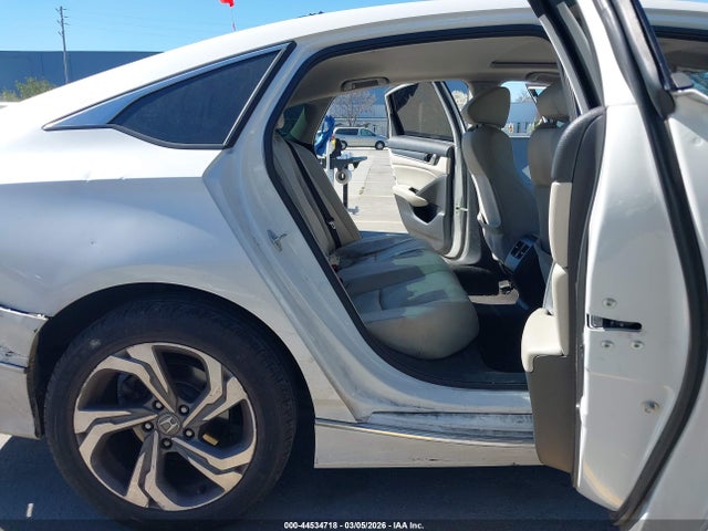 Продажа на аукционе авто 2018 Honda Accord Ex, vin: 1HGCV1F46JA036707, номер лота: 44534718