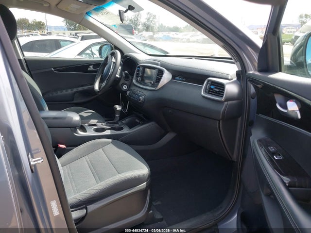 2019 KIA SORENTO 5XYPG4A36KG603381 Photo 4