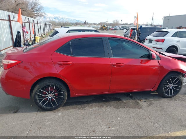 Toyota COROLLA LE 2018 5YFBURHE7JP815952 Image 14