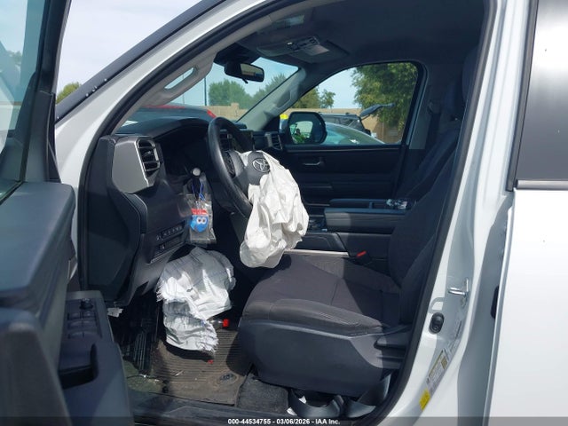 Toyota Tundra Sr5 2024 5TFLA5AB5RX040800 Image 5