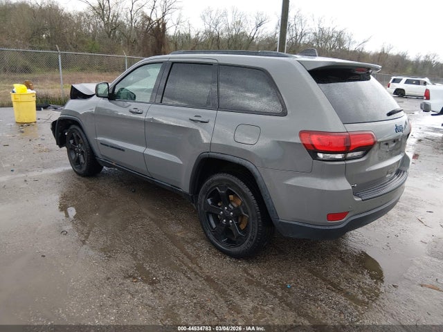 44534783 :رقم المزاد ، 1C4RJEAG8LC317444 vin ، 2020 Jeep Grand Cherokee Upland 4x2 مزاد بيع