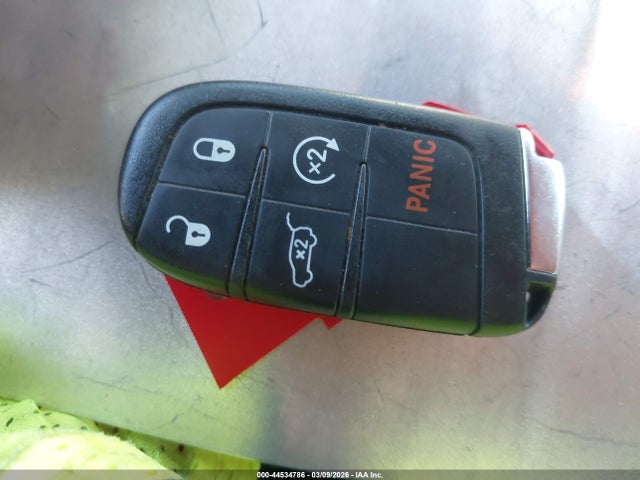 3C4NJCCB2JT406383 Jeep Compass Limited Fwd