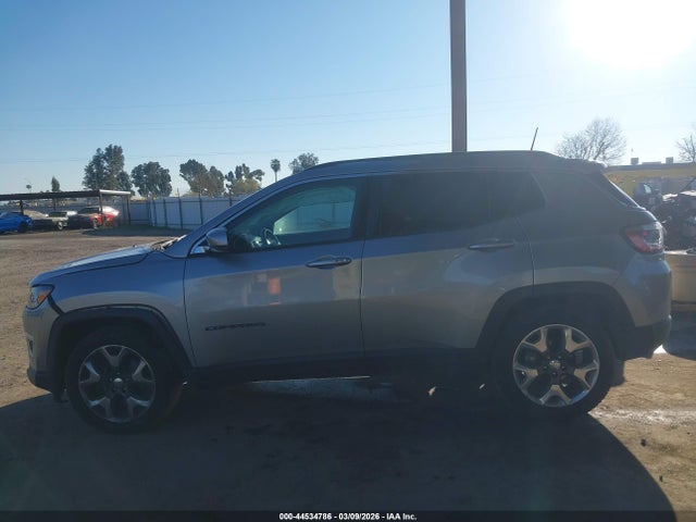 3C4NJCCB2JT406383 Jeep Compass Limited Fwd