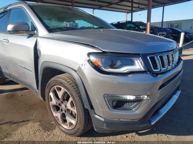 3C4NJCCB2JT406383 Jeep Compass Limited Fwd