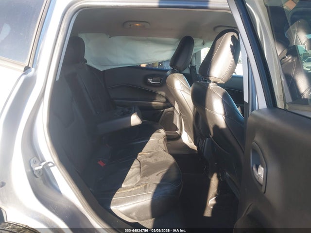 3C4NJCCB2JT406383 Jeep Compass Limited Fwd