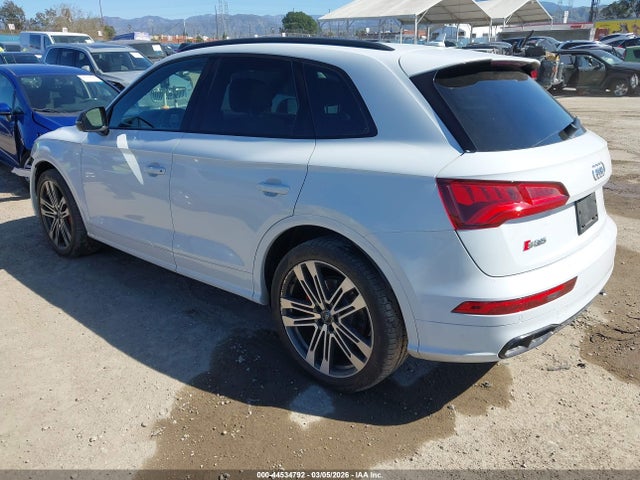 2020 AUDI SQ5 WA1B4AFY0L2021028 Photo 2