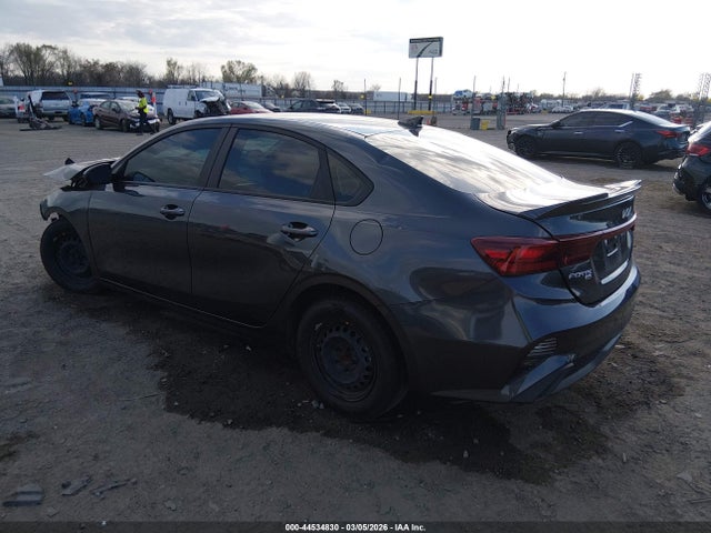 2023 KIA FORTE 3KPF24AD6PE521108 Photo 2