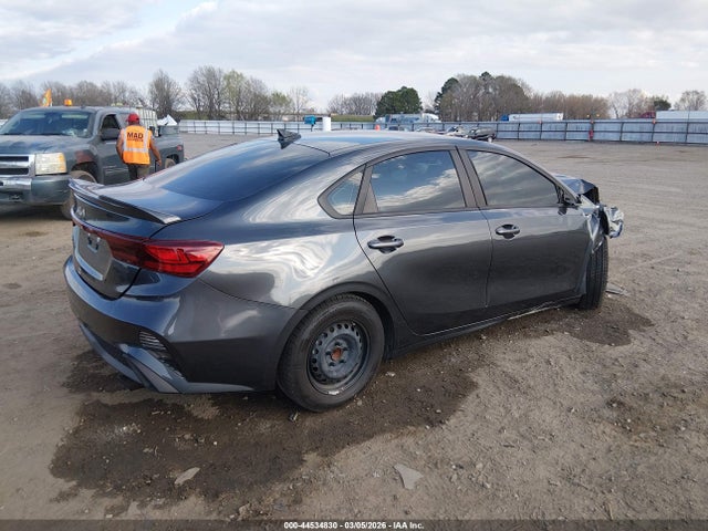 2023 KIA FORTE 3KPF24AD6PE521108 Photo 3