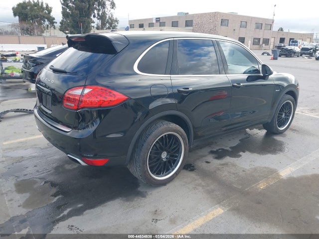 2013 PORSCHE CAYENNE WP1AF2A23DLA33334 Photo 3
