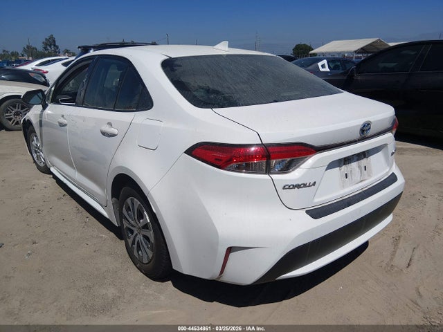 2022 TOYOTA COROLLA JTDEAMDE2NJ036693 Photo 2