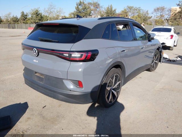 2023 VOLKSWAGEN ID.4 1V2FMPE84PC011161 Photo 3