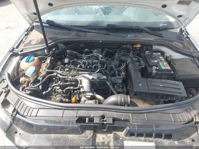 2011 AUDI A3 WAUKJAFM0BA021849 Photo 9