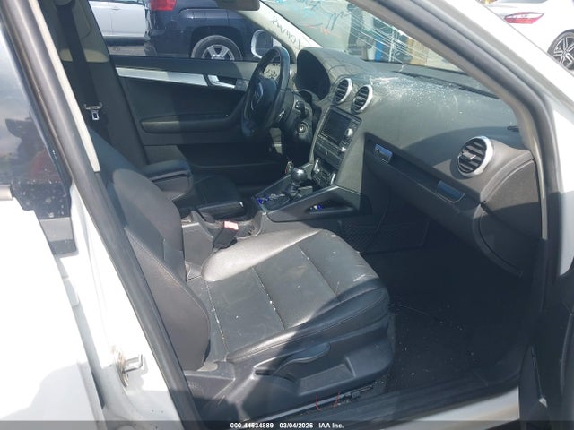 2011 AUDI A3 WAUKJAFM0BA021849 Photo 4