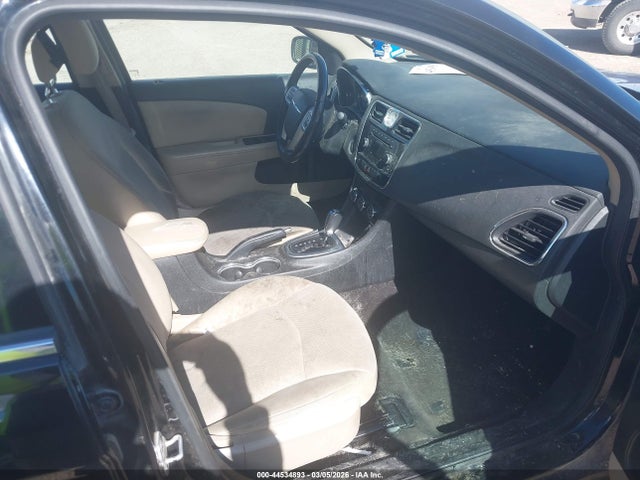 2014 CHRYSLER 200 1C3CCBBB9EN171603 Photo 4