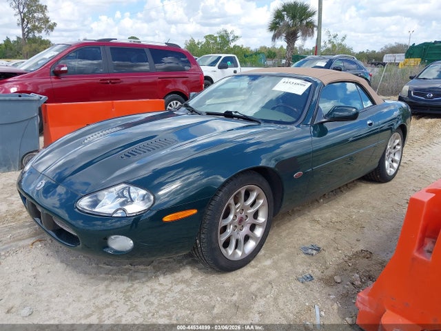 2001 JAGUAR XKR SAJDA42BX1PA22380 Photo 1