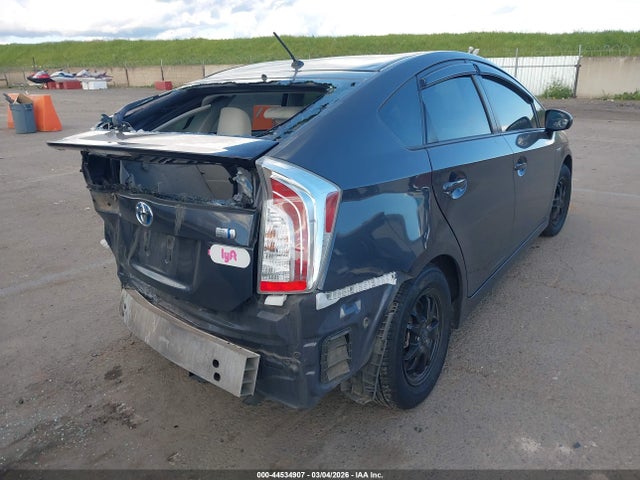 2014 TOYOTA PRIUS JTDKN3DU8E0374257 Photo 3