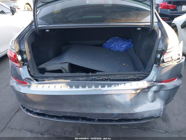 1VWSA7A36NC001843 Volkswagen Passat 2.0t Se