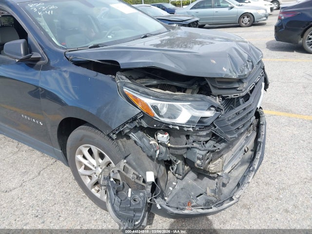 Chevrolet EQUINOX LS 2019 2GNAXHEV5K6199910 Image 17