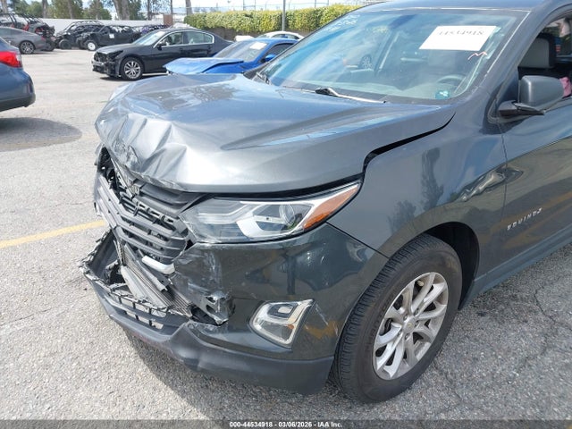 Chevrolet EQUINOX LS 2019 2GNAXHEV5K6199910 Image 18
