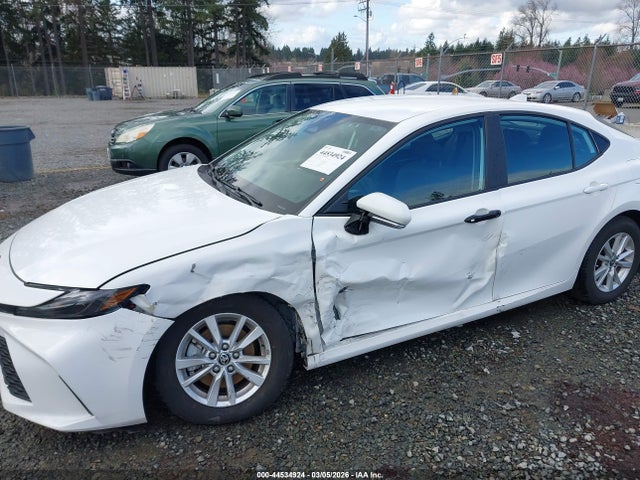 Toyota CAMRY LE 2025 4T1DBADK0SU017014 Image 6
