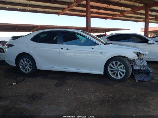 Toyota CAMRY LE 2022 4T1C11AK0NU044477 Image 14
