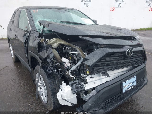 2T3G1RFV4SW619203 Toyota RAV4 LE