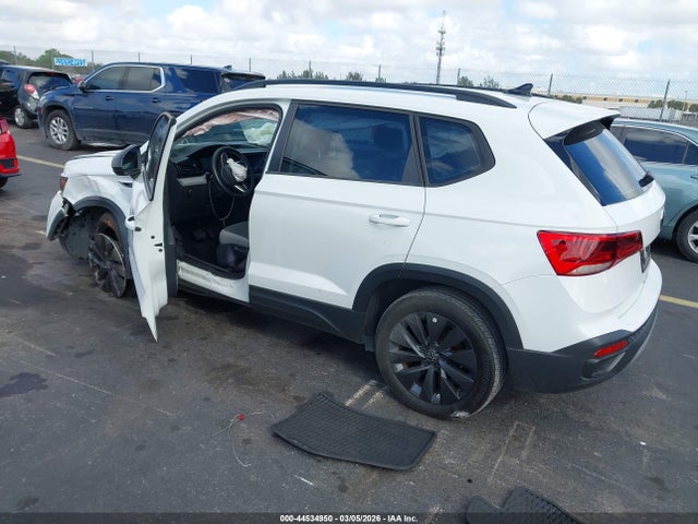 Auction sale of the 2024 Volkswagen Taos 1.5t S, vin: 3VV5X7B26RM076536, lot number: 44534950