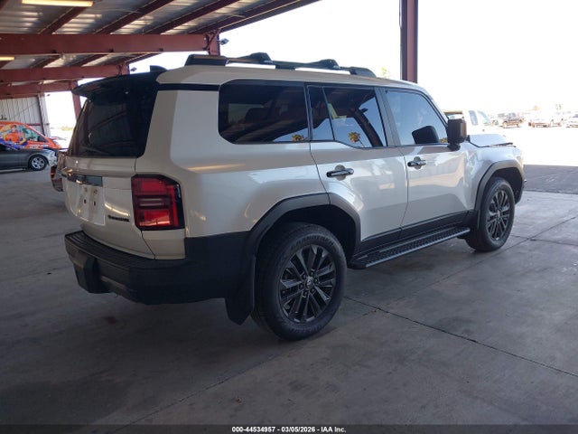 Toyota Land Cruiser 2025 JTEABFAJ9S5020337 Image 4