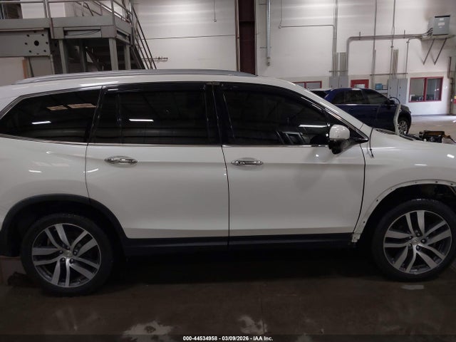 Honda Pilot Touring 2018 5FNYF6H98JB025402 Image 14