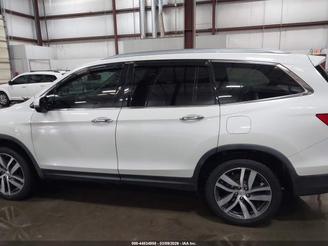 Honda Pilot Touring 2018 5FNYF6H98JB025402 Image 15