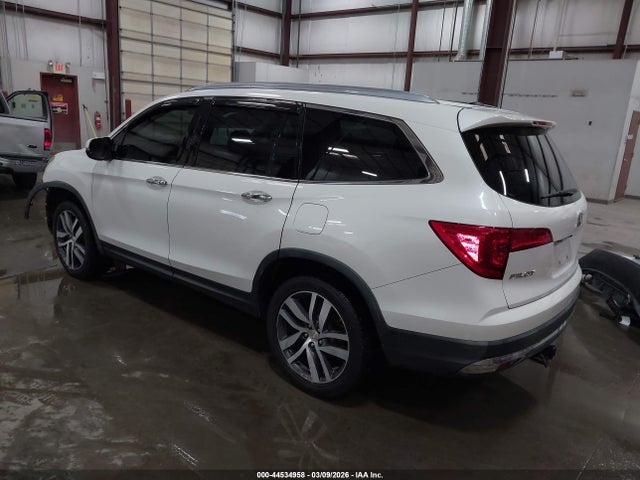 Honda Pilot Touring 2018 5FNYF6H98JB025402 Image 3