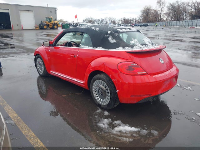 3VW507AT2FM806514 Volkswagen Beetle 1.8t