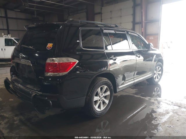 44534991 :رقم المزاد ، 5TDBK3EHXDS234295 vin ، 2013 Toyota Highlander Se V6 مزاد بيع