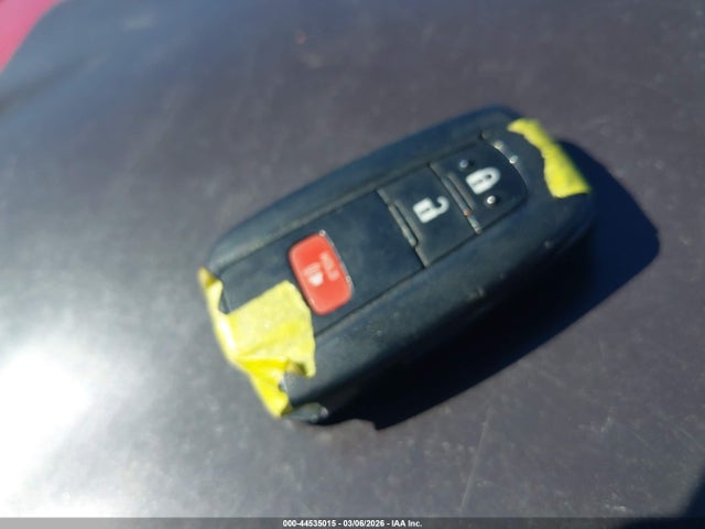 Toyota Prius Three 2016 JTDKARFU3G3522361 Image 11
