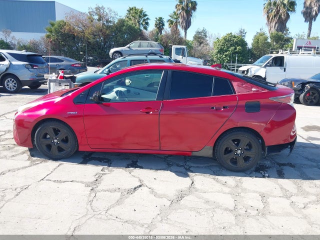 Toyota Prius Three 2016 JTDKARFU3G3522361 Image 15
