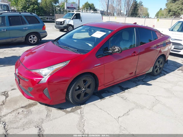 Toyota Prius Three 2016 JTDKARFU3G3522361 Image 2