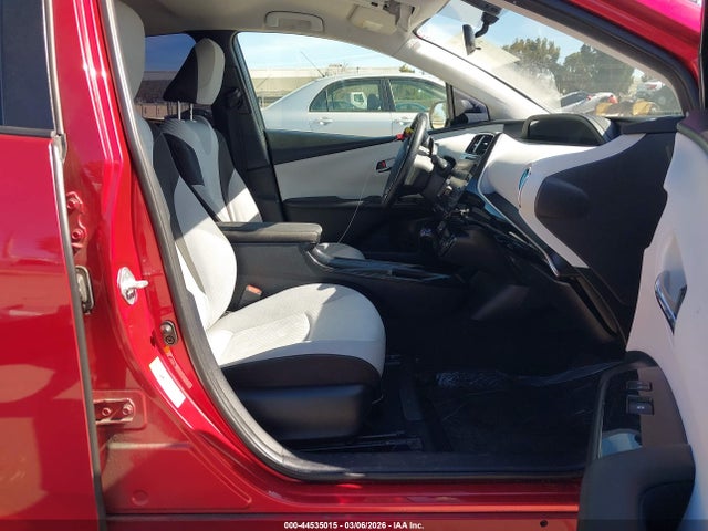 Toyota Prius Three 2016 JTDKARFU3G3522361 Image 5