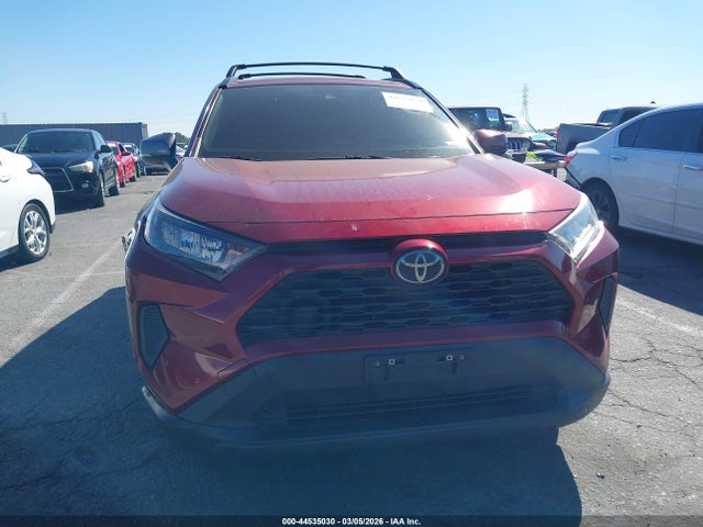 Toyota RAV4 LE 2020 JTMK1RFV6LD052842 Image 12