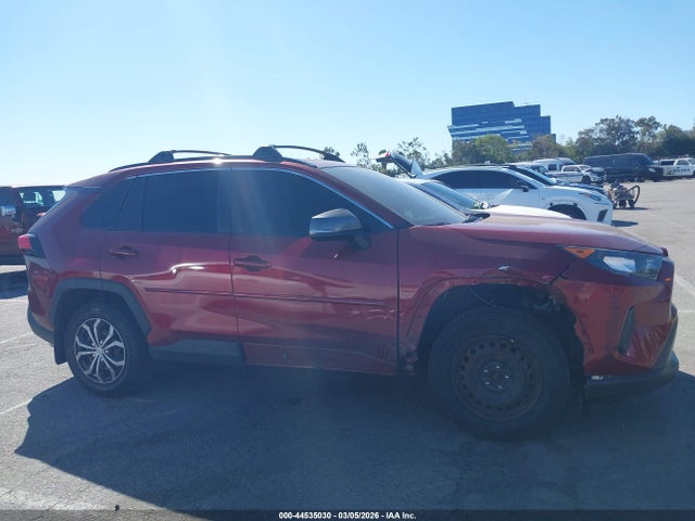 Toyota RAV4 LE 2020 JTMK1RFV6LD052842 Image 13