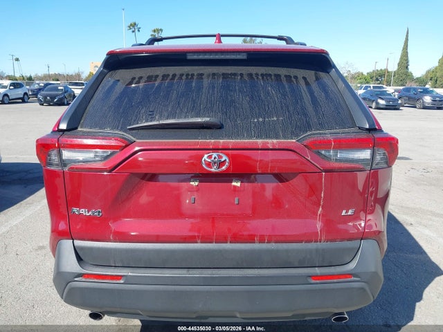 Toyota RAV4 LE 2020 JTMK1RFV6LD052842 Image 16