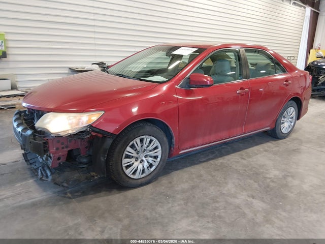 2013 Toyota Camry Le მანქანა იყიდება აუქციონზე, vin: 4T4BF1FK2DR331782, აუქციონის ნომერი: 44535076